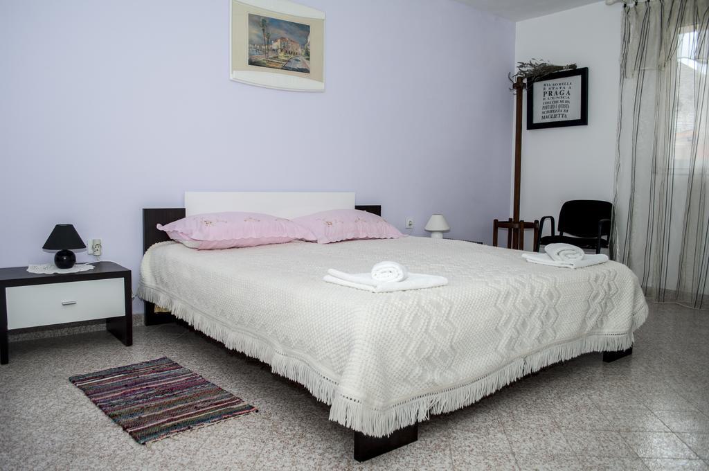 Apartment Macan Bale Room photo