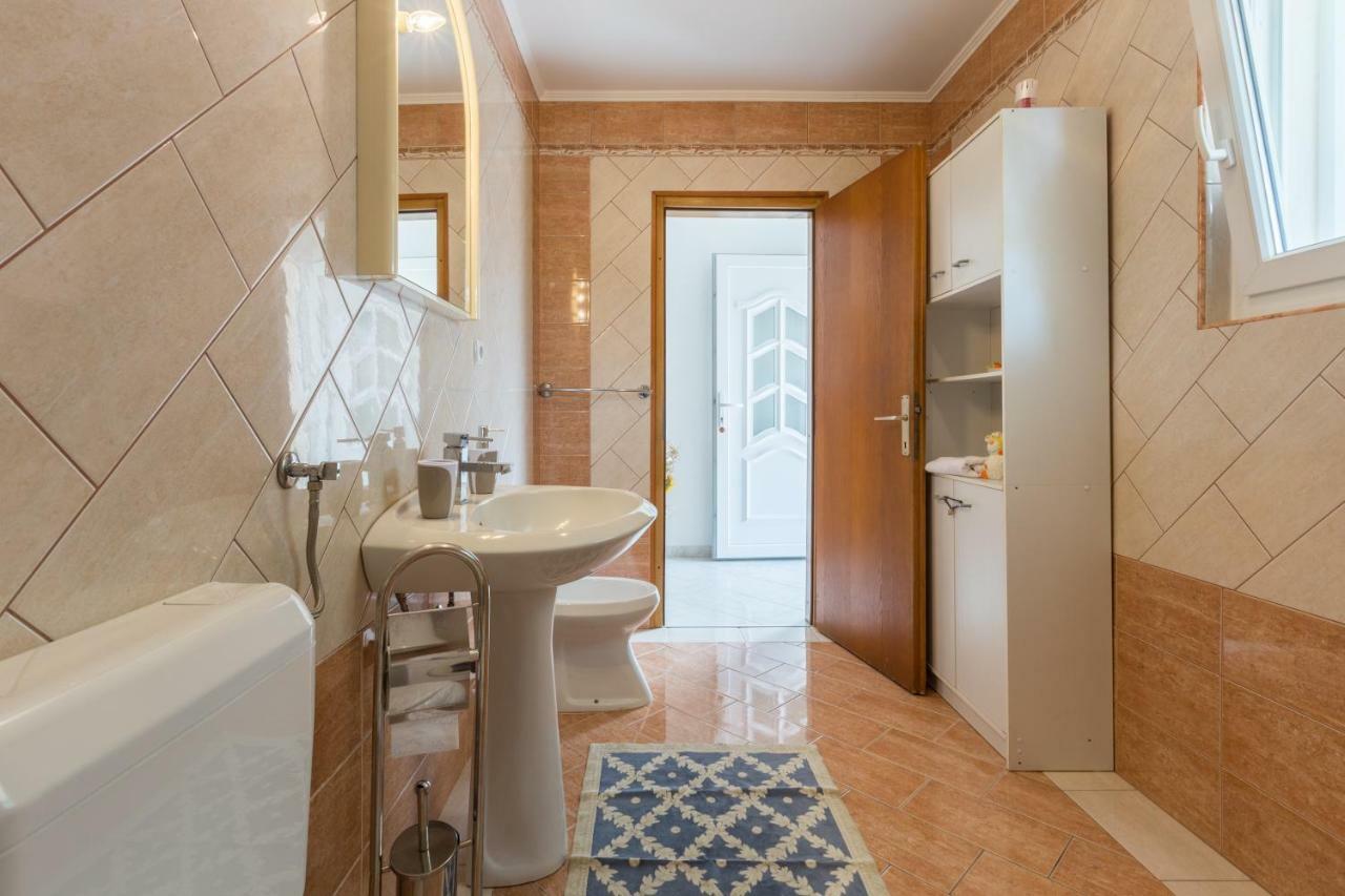 Apartment Macan Bale Exterior photo